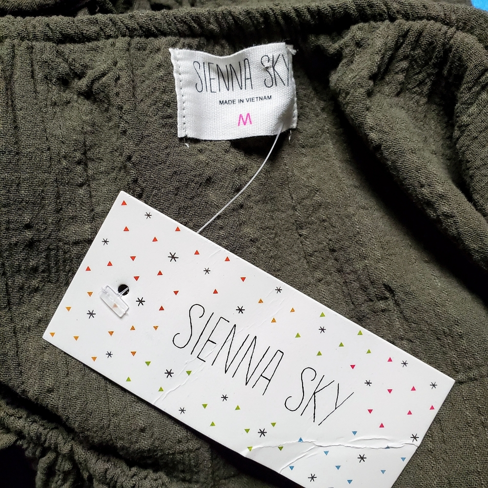 NWT Sienna Sky Seersucker Gauze Top - Picture 5 of 5